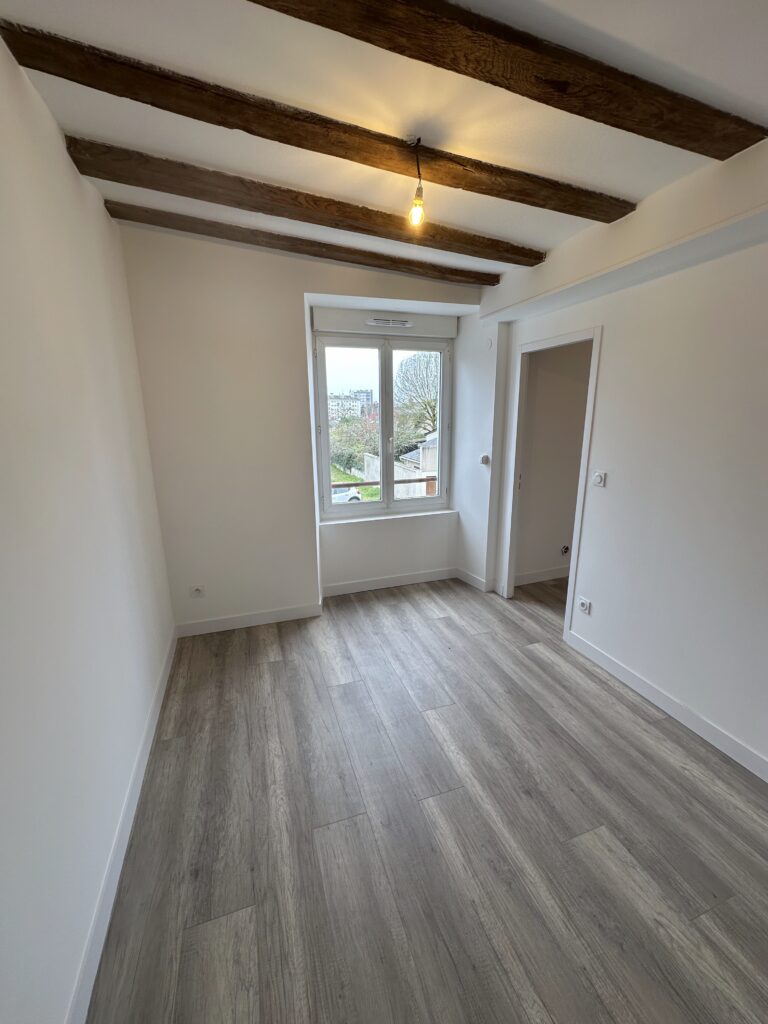 T2 rénové Rue Saumuroise (Projet 1) à Angers – après rénovation, photo 2